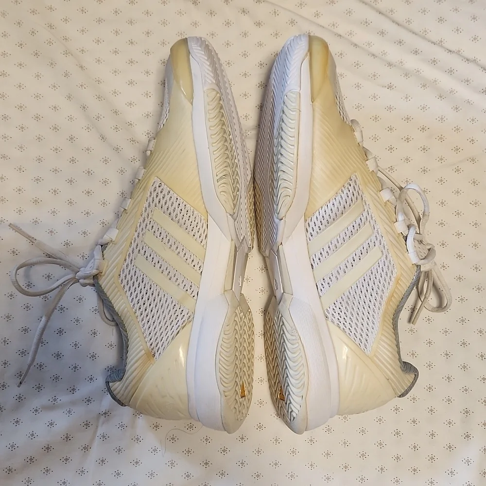 NWOT, Adidas by Stella McCartney white/yellow low-top mesh sneakers sz 10.5